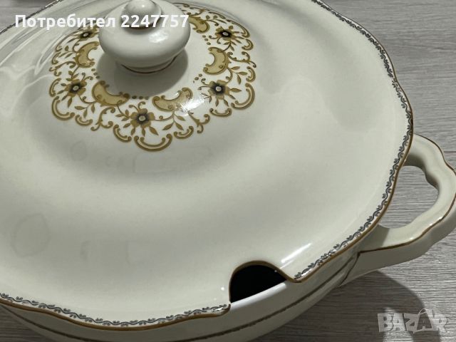 Бароков супник KPM 2500 ml, снимка 1 - Антикварни и старинни предмети - 45583635