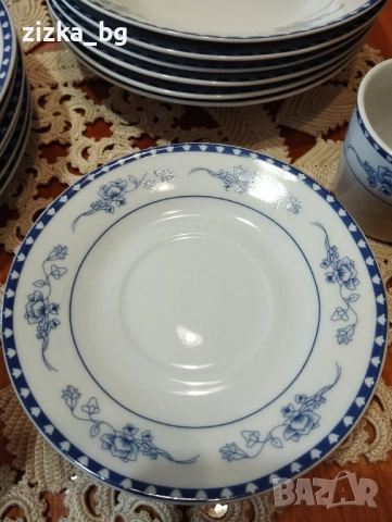 Продавам сервиз за хранене, снимка 5 - Сервизи - 54012632