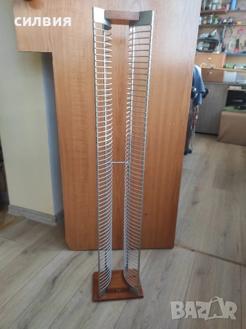 Стойка за CD и DVD дискове 