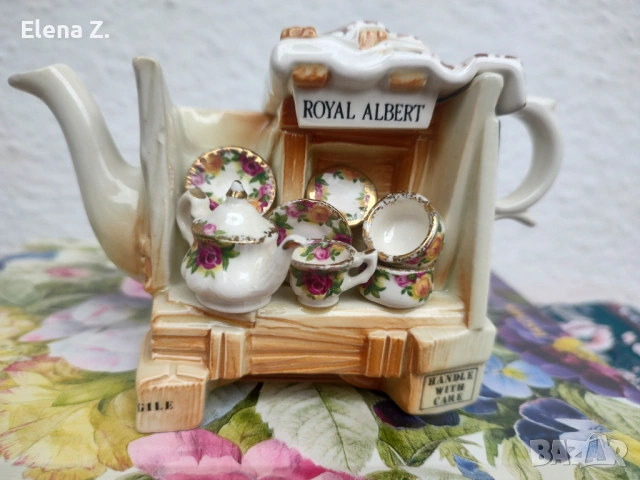 Royal Albert Old Country Roses - рядък колекционерски чайник Cardew, снимка 9 - Декорация за дома - 54107092