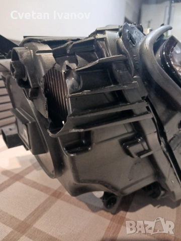 Десен фар Мерцедес W167 GLE Facelift, снимка 5 - Части - 52681878