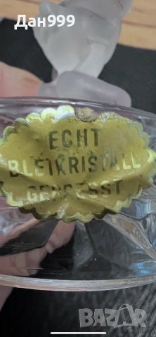 Колекционерска фигирка на Дейзи Дък изработена от оловен кристал, снимка 5 - Колекции - 52973803