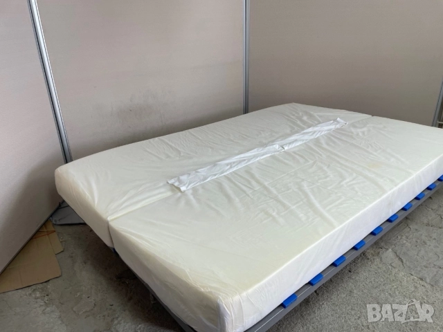 Прав разтегателен диван без дамаска в много добро състояние , снимка 5 - Дивани и мека мебел - 51838450