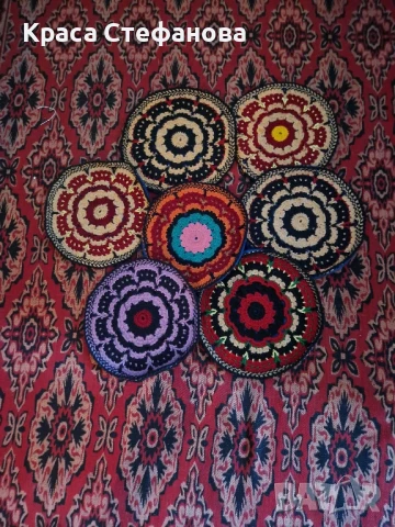 Ръчно изработени възглавнички за столове- 7 броя