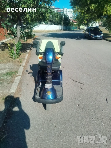 Електрически скутер-инвалидна количка, снимка 4 - Инвалидни скутери - 54017526