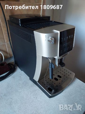 Продавам кафеавтомат Delonghi, снимка 3 - Кафемашини - 45747767