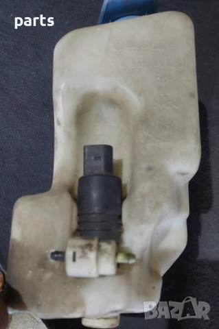 Казанче Чистачки със Помпа VW Голф 4 N:0788 - Ауди A3 8L - Сеат - Шкода - 1J0955453, снимка 4 - Части - 51437244