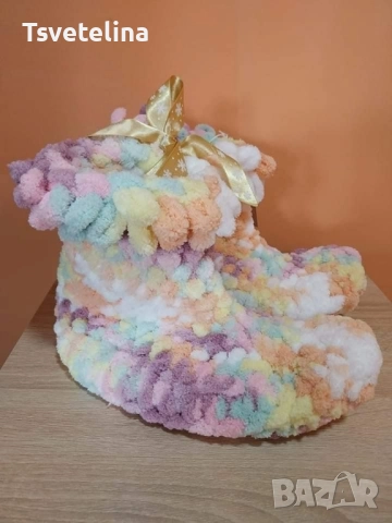 Домашни ботушки Пуфи, снимка 2 - Пантофи - 52435832