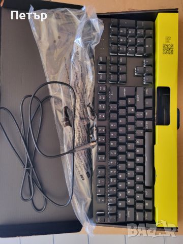 Клавиатура Corsair K60 RGB PRO, снимка 1 - Клавиатури и мишки - 46125011