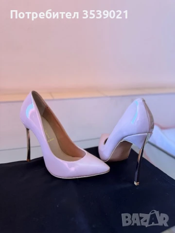 Чисто нови обувки Casadei размер 38, снимка 8 - Дамски обувки на ток - 50979467