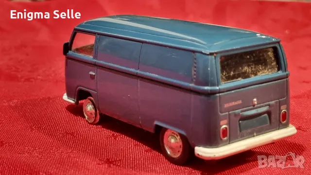  Метален колекционерски Volkswagen T2 Panel Van Maisto , снимка 4 - Колекции - 49945543