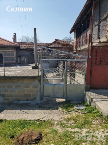 Къща в с.Калипетрово, снимка 2 - Къщи - 53850618