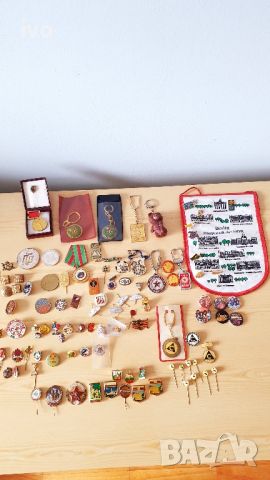 Значки медали , снимка 1 - Колекции - 45749278