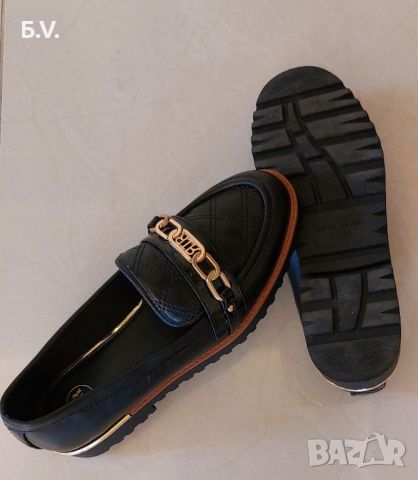 Дамски обувки затворени черни , снимка 2 - Дамски ежедневни обувки - 46056670