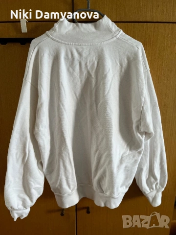 Бял суичър Levi's, снимка 3 - Суичъри - 53960793