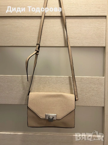 Дамски чанти голямо разнообразие, снимка 10 - Чанти - 53440219