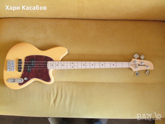 Бас китара Ibanez TMB100M като нова