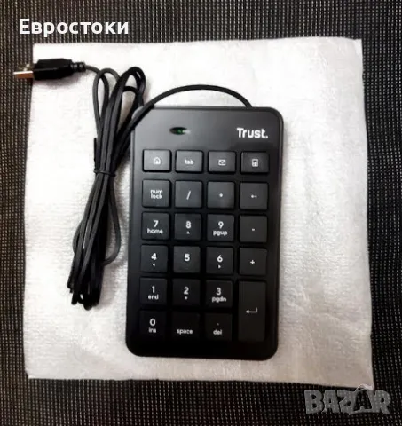 Цифрова клавиатура TRUST Xalas Numeric Keypad, кабелна цифрова клавиатура USB, цвят: черно, снимка 5 - Клавиатури и мишки - 46982599