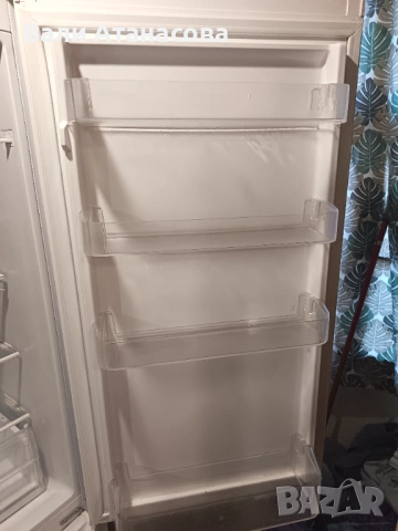 Огромен хладилник с долна камера, използван, снимка 8 - Хладилници - 53775900