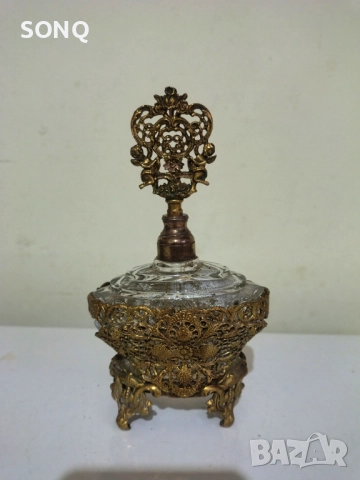 Уникално Красиво Старо Шише За Парфюм