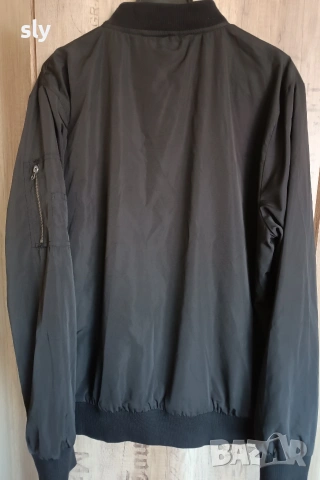 Яке тип бомбър , снимка 2 - Якета - 54099197