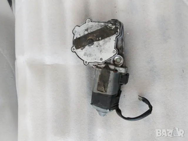 Части за Mercedes Е220 W124, снимка 16 - Части - 41471447