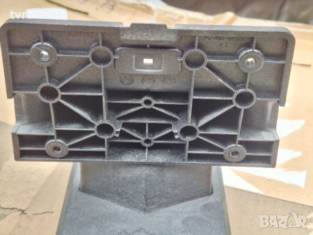 оригинална стойка за телевизор HITACHI Модел  50HAK6150, снимка 2 - Стойки, 3D очила, аксесоари - 53230800