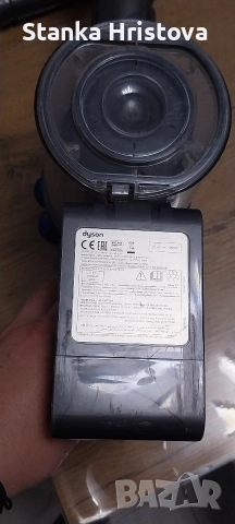 Прахосмукачка Dyson V6. , снимка 8 - Прахосмукачки - 52561511