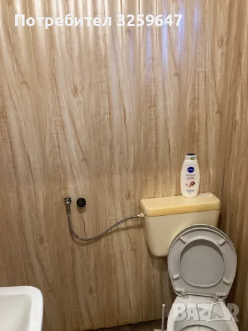 Къща с двор, снимка 8 - Вили - 49929949