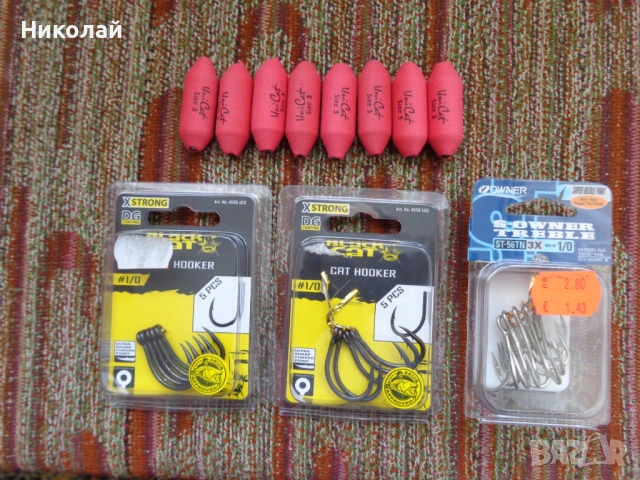 Куки и подводни тапи за сом.  