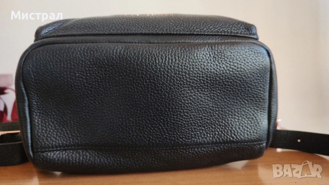 Оригинална раница Ted Baker , снимка 5 - Раници - 54170655