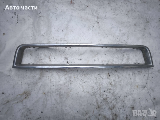 ХРОМИРАНА РЕШЕТКА AUDI A4 B6 00-05 8e0807647