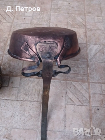 Стар меден тиган и месингова ваза, снимка 4 - Антикварни и старинни предмети - 52961928