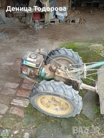 Мотоблок с инвентар, снимка 2 - Селскостопанска техника - 52092912
