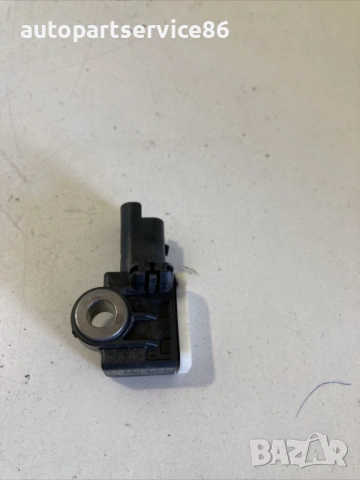 Сензор за удар за Peugeot 5008 1.6 HDI (2012) 9663904980