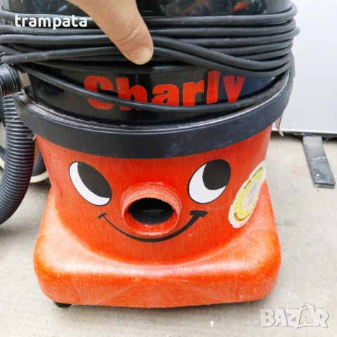 НАЙ ДОБРАТА ОФЕРТА Перяща прахосмукачка екстрактор Numatic Charly , снимка 2 - Прахосмукачки - 53666845