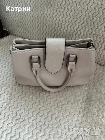 Дамска чанта - естествена кожа