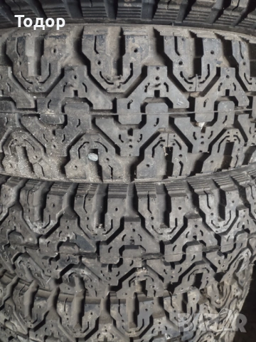 Гуми Вида 185 Sr 14,за ретро автомобил