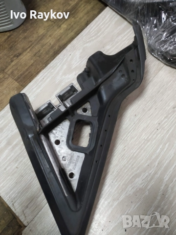 Скоба за огледало на шофьорската врата за Saab 9 3 кабриолет 12830635 12830635