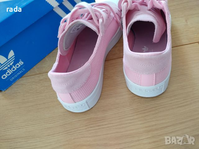 Кецове Adidas , снимка 3 - Кецове - 46367684