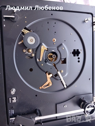 Стерео комбайн с грамофон и тонколони в отлично състояние , снимка 8 - Грамофони - 53663194