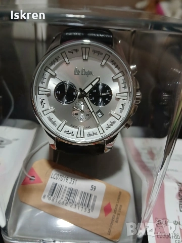 Продавам чисто нов мъжки часовник Lee Cooper 