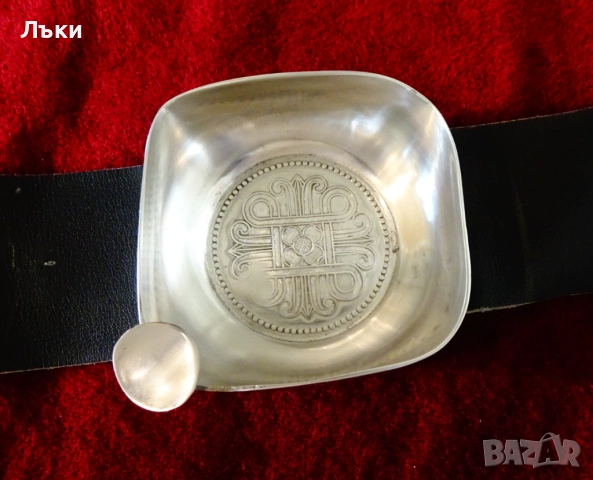 Калаен пепелник за диван,фотьойл,естестена кожа. , снимка 8 - Антикварни и старинни предмети - 52504557