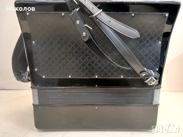 Акордеон Weltmeister Consona 96 баса, снимка 4 - Акордеони - 52952854