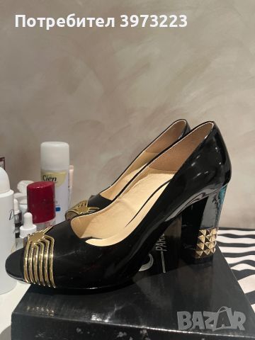 Елегантни дамски обувки от естествен лак, снимка 2 - Дамски обувки на ток - 46241751