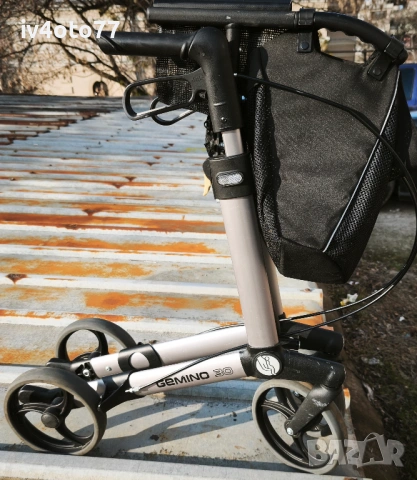 Сгъваема Професионална Проходилка Gemino 30 за възрастни и болни хора, снимка 10 - Инвалидни колички - 53667573