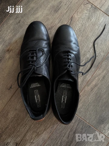 Кожени обувки