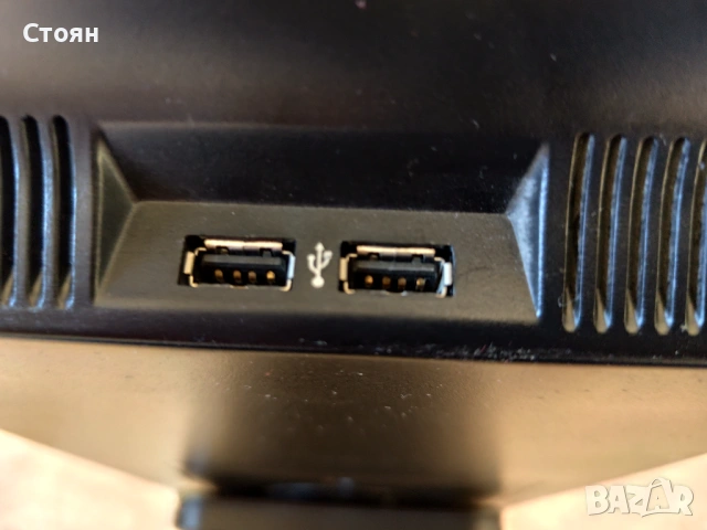 Монитор HP Compaq LA2306x, снимка 4 - Монитори - 53846607