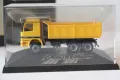 HERPA 1:87 H0 MERCEDES ACTROS САМОСВАЛ МОДЕЛ КАМИОН, снимка 2