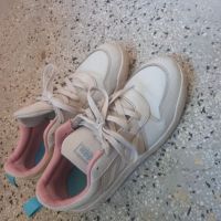 Оригинални обувки на adidas, снимка 3 - Маратонки - 45418779